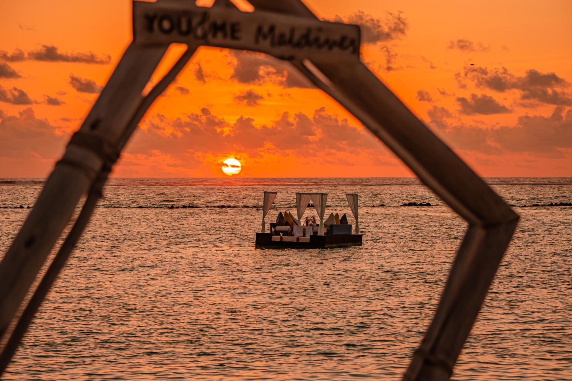 You & Me Maldives - Adults Only - Premium All-Inclusive Muravandhoo Exteriör bild