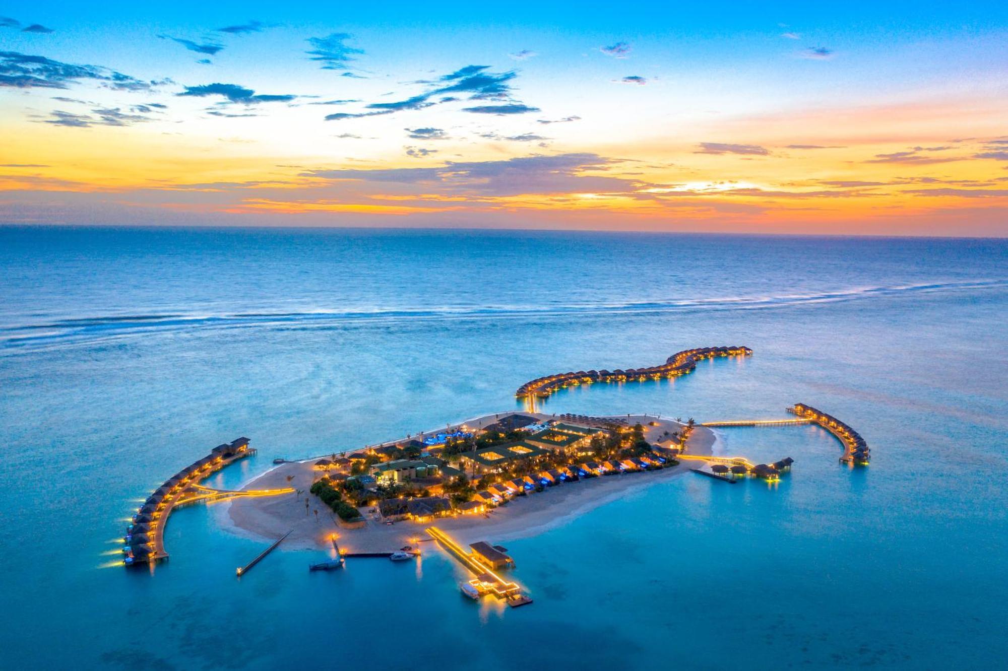 You & Me Maldives - Adults Only - Premium All-Inclusive Muravandhoo Exteriör bild