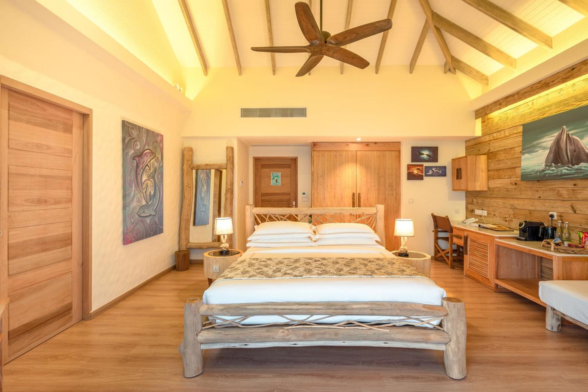 You & Me Maldives - Adults Only - Premium All-Inclusive Muravandhoo Exteriör bild