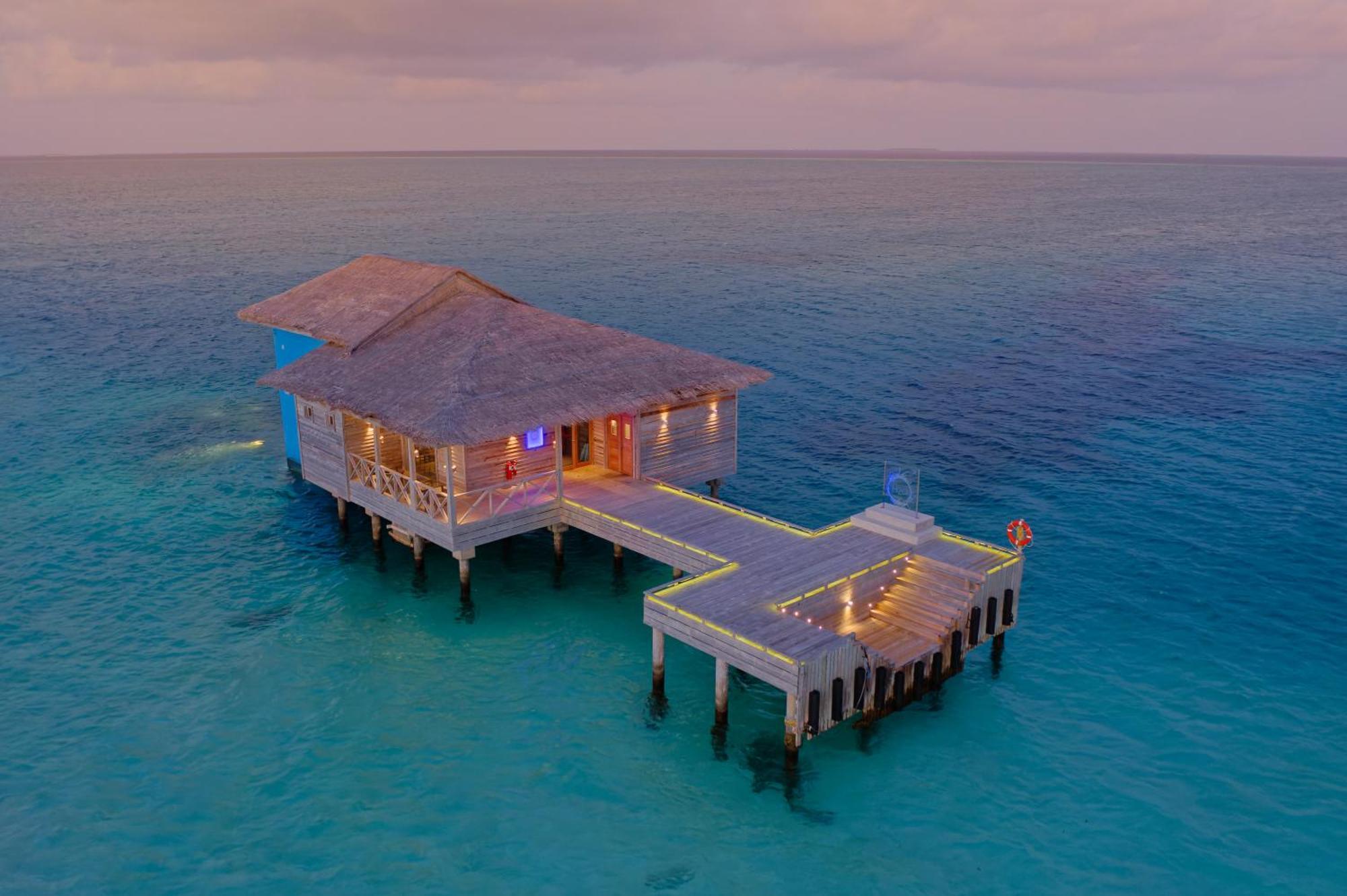 You & Me Maldives - Adults Only - Premium All-Inclusive Muravandhoo Exteriör bild